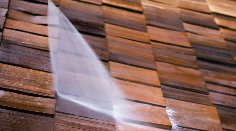 Professional gutter cleaning in Midland, MD